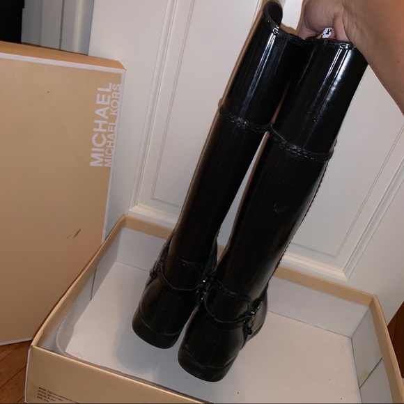 ☔️MK Fulton Rainboot ☔️ - Picture 5 of 8